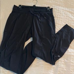 Lululemon Studio Dance Capri